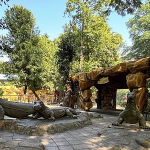 Komodo Dragon Statues