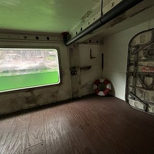 Humboldt Penguin Exhibit - Aquatic Land