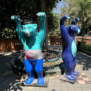 Bear Statues