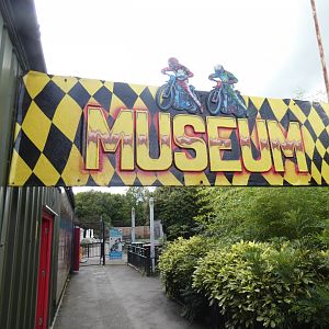 Entrance to Speedway museum