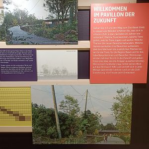 Masterplan - Wall of photos and informations