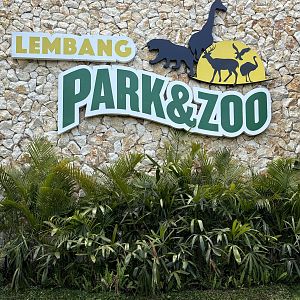 Zoo Sign