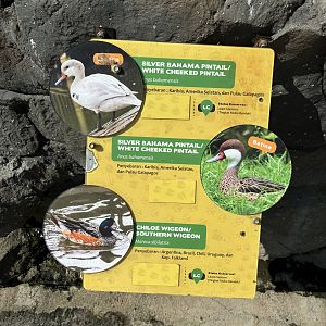 Waterfowl Aviary - Sign #4 of 4