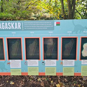 Itampalo - Madagascar educational signage