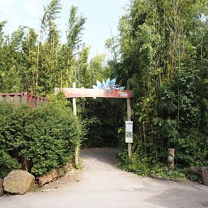 Entrance to the ring-tailed lemur and black-and-white ruffed lemur island, 2024-06-08