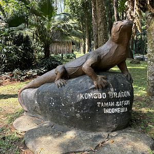 Komodo Dragon Statue