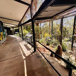 Land of the Parrots aviary