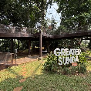 Greater Sunda Aviary