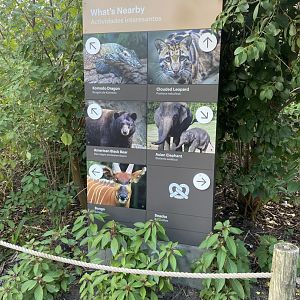 New Directional Sign- Hoof Run