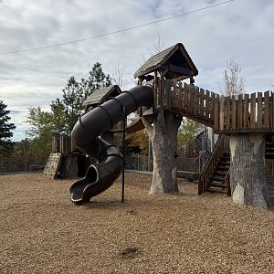 Play Area - Creekside