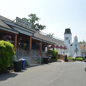 Touch Tank Building - Building Exterior
