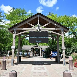 Bergen County Zoo - Main Entrance