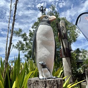 Fiordland Crested Penguin Statue