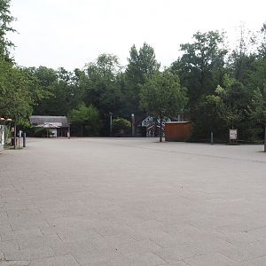 Entrance square, 2024-08-05