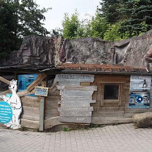 Entrance to Alaska Ice Adventure simulator, 2024-08-05