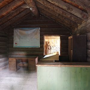 Interior of the Mackenzie Valley wolf viewing cabin, 2024-08-05