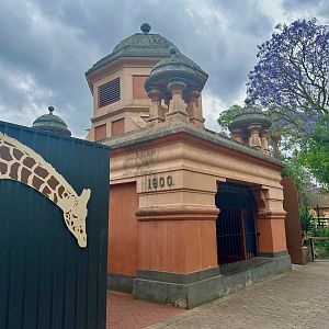 Historic Elephant House (1900)