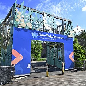 New York Aquarium - Beach Entrance