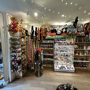 Dec. 2024 - Souvenir Shop (interior)