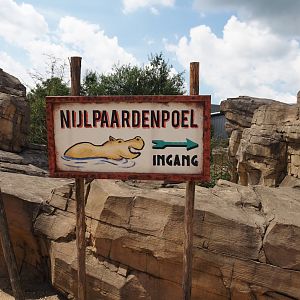Serenga - Hippopotamus exhibit sign, 2024-06-23