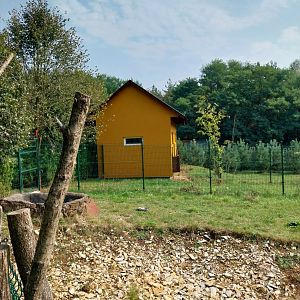 Zoo Lesne Zacisze (Lisow) - Maned Wolf building