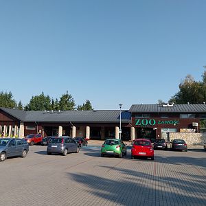 Zamocs Zoo - Entrance building