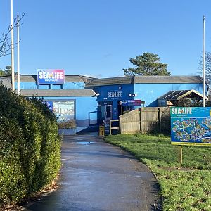 Entrance building 060125