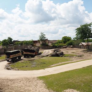 Serenga - Savanna exhibit with safari truck, 2024-06-23