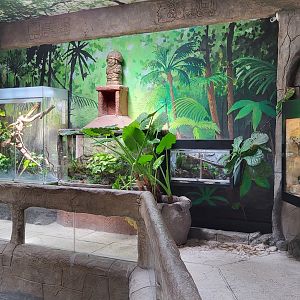 Zoo Osijek - "Terrarium aquarium" building