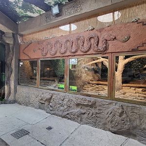 Zoo Osijek - "Terrarium aquarium" building