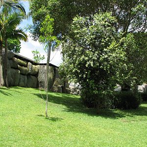 Australia Zoo 2007 - Part of the Wombat exhibit