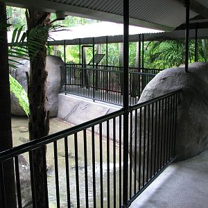 Australia Zoo 2007 - Exhibit corner