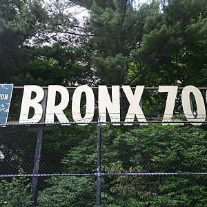 Bronx Zoo - Sign