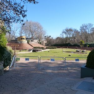 Bird demonstration amphitheatre and arena -Zoo Aquarium de Madrid (2025)