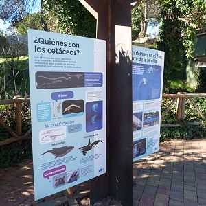 Cetacean educative signs -Zoo Aquarium de Madrid (2025)