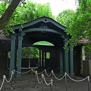 Mouse House - Exterior and Entrance