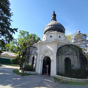 Former parrot pavillion (Pabellón de loros) - Ecoparque BA