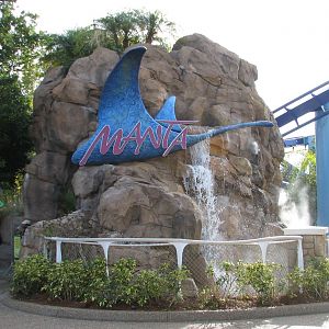 Manta Ride Entrance