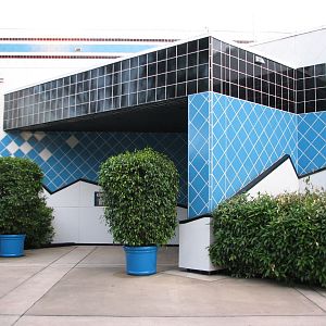 Penguin Encounter - Exterior