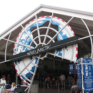 Wild Arctic - Entrance