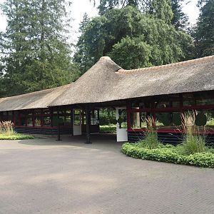 Park Berg & Bos (City and nature park in which Apenheul is located) - Former tea house, now nature education building, 2024-08-18