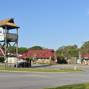 Apr. 2025 - Zoo Entrance