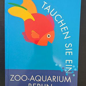 Berlin Zoo-Aquarium Guide Book