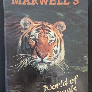 Marwell's World of Animals (Marwell Zoo Guide Book)