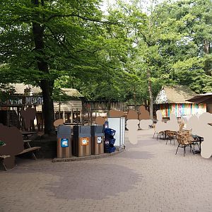 Eating areas and playground near the restaurant, 2024-08-18