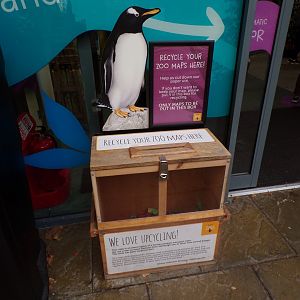 Zoo map recycling box 17.10.24