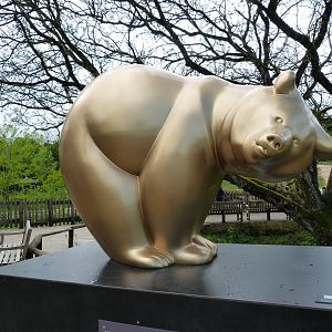 Bear statue -ZooParc de Beauval (2025)