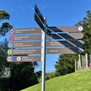 Directional Sign