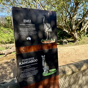 Forester Kangaroo/Emu Sign