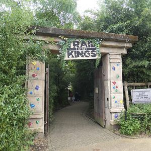 Entrance to Trail of the Kings